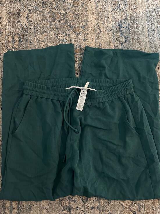Halara Pants - Halara Green Wide Leg Drawstring Lounge Pants XL